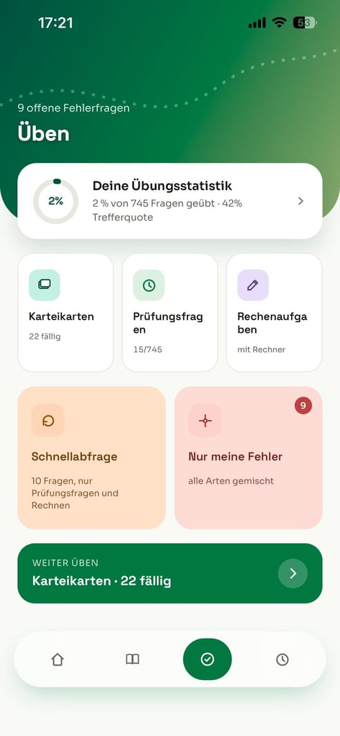 Übungsbereich der TaxiChef-App mit Karteikarten, Prüfungsfragen und Rechenaufgaben